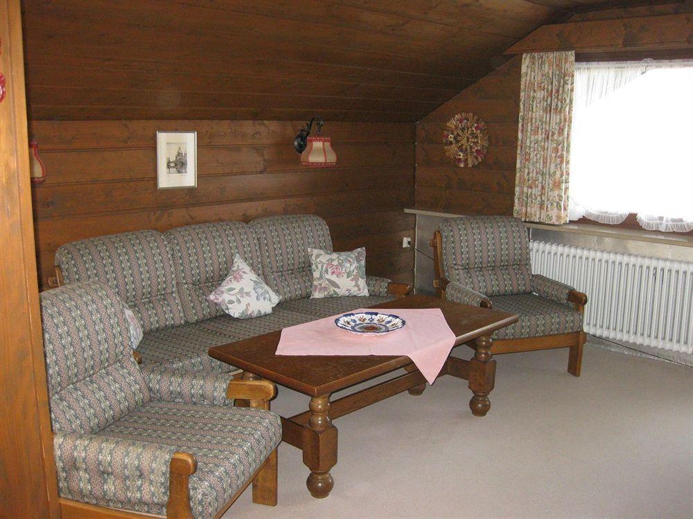 Gaestehaus Heimgarten バート・ウィーゼ エクステリア 写真
