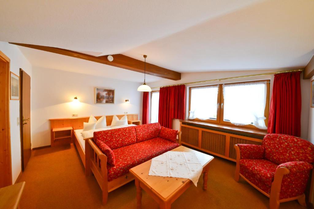 Gaestehaus Heimgarten バート・ウィーゼ 部屋 写真