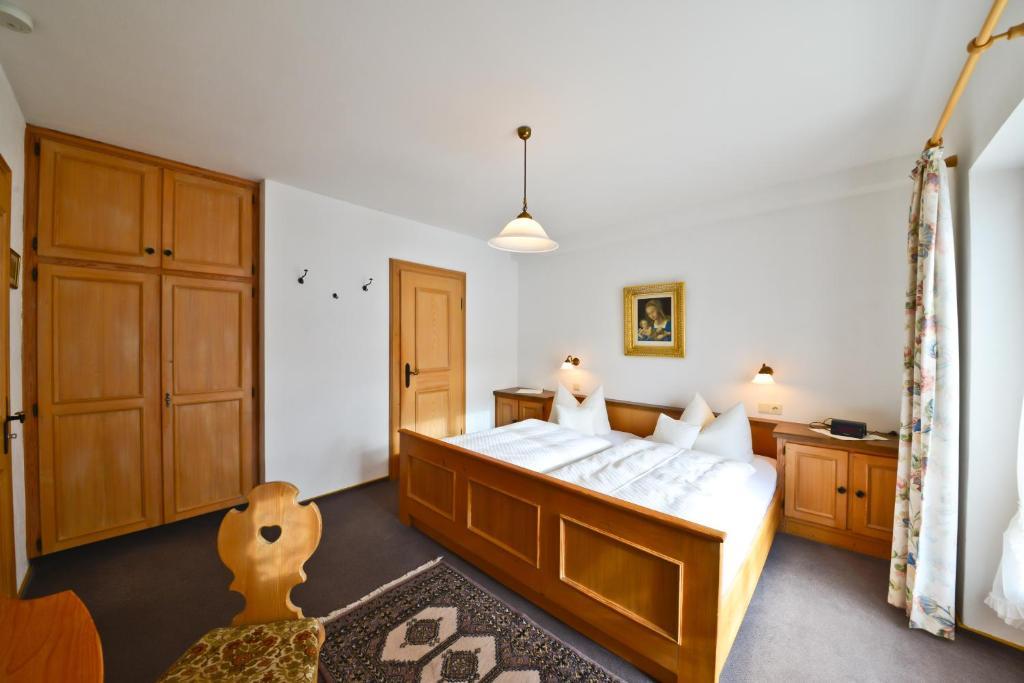Gaestehaus Heimgarten バート・ウィーゼ 部屋 写真